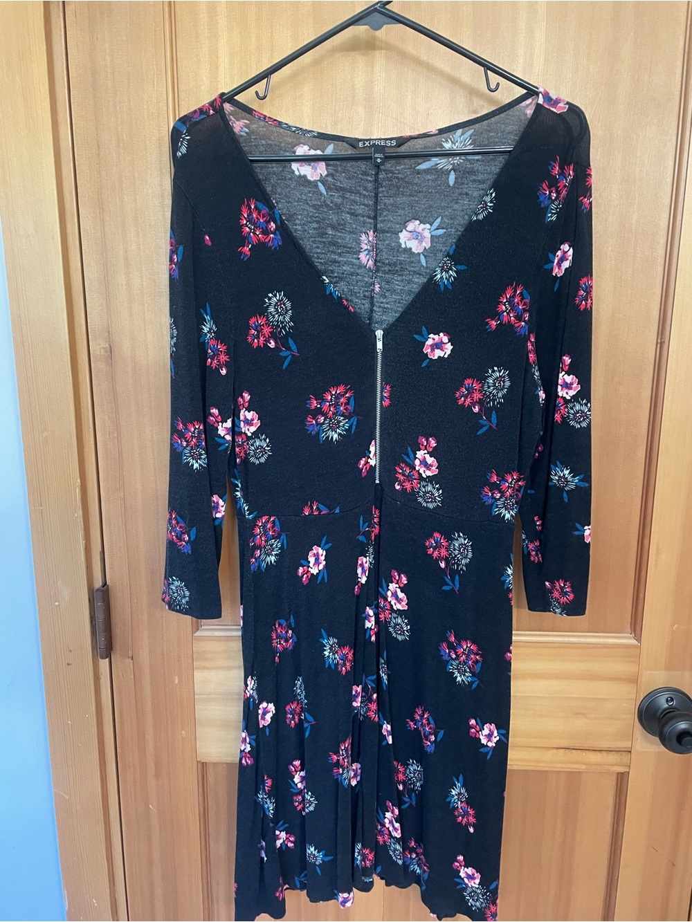 Express Black Floral Zip-Front Long Sleeve Dress